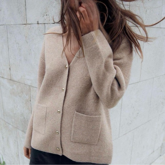 Zara Sweaters - ZARA GOLD BUTTON CHUNKY KNIT CARDIGAN SWEATER TAN L